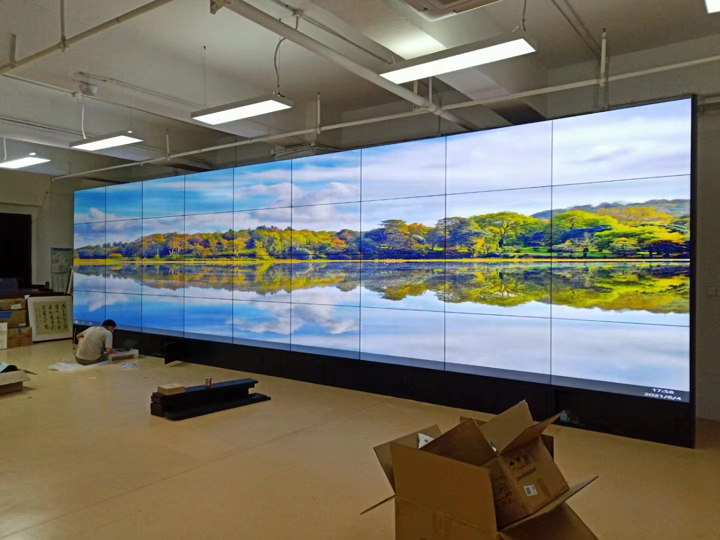 55寸液晶拼接屏5X9大屏拼縫3.5mm